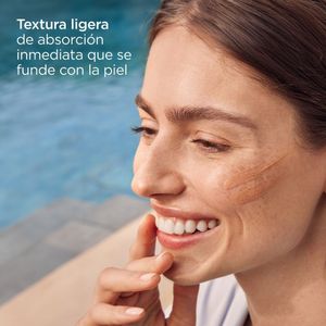 ISDIN FOTO ULTRA 100 SPOT PREV SPF 50+ COLOR FRASCO 50 ML