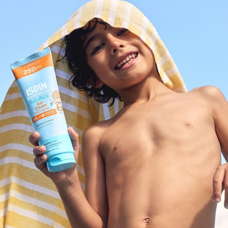 Dermocosmetica-Infantiles_Isdin_Pasteur_867014_tubo_04