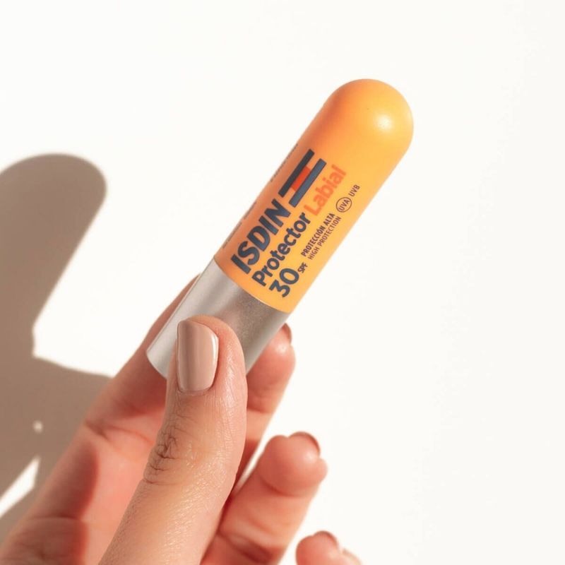Dermocosmetica-Cuidado-de-labios_Isdin_Pasteur_867261_barra_03